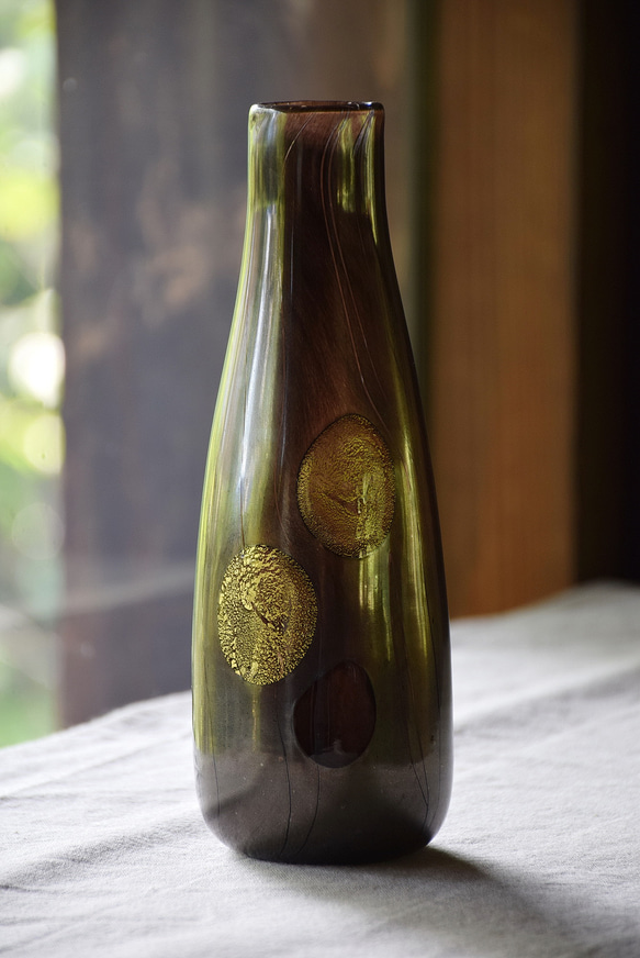 黒花瓶～金箔ライン～ 3枚目の画像