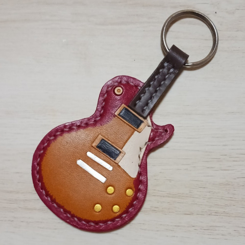 [受注製作]　エレキギター キーホルダー・リング　革 受注製作] エレキギター キーホルダー・リング 革 キーホルダー