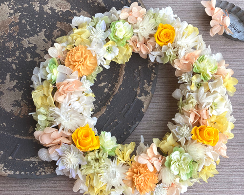 プリザーブドフラワーリース✳︎ブルー＆イエローのデュエット 母の日・フラワーギフト】豪華プリザーブドのこんもりリースL ー