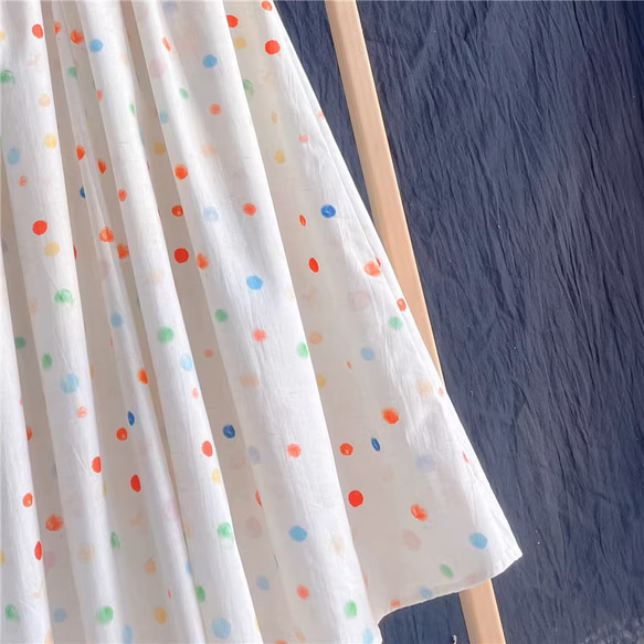 [500円割引]美しい柄 虹色水玉　ポケット付き　綿麻スカート　ギャザー ロングスカート 4枚目の画像