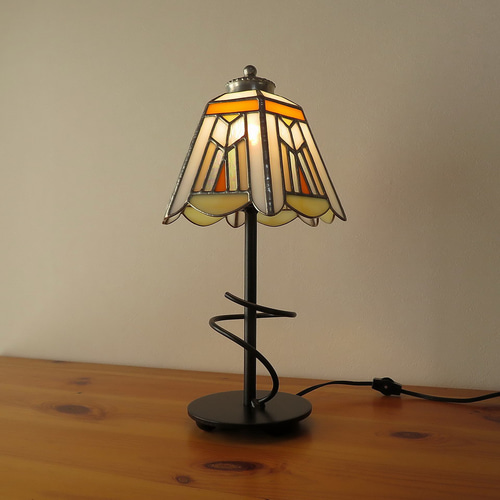 Creema限定・オレンジ＋オーロラの幾何学（ステンドグラスランプ