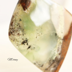 大粒天然石クリソプレーズ「緑。生まれる。その過程」母岩が伝える生成伝承 14kgfペンダントトップ 25ct 6枚目の画像