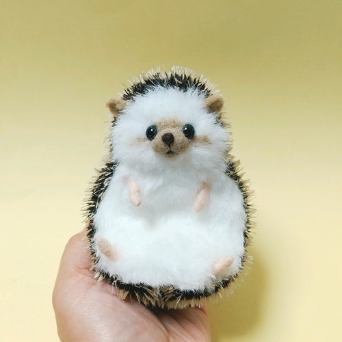 形が変えれる！？はりねずみのぬいぐるみB ぬいぐるみ mini peluche