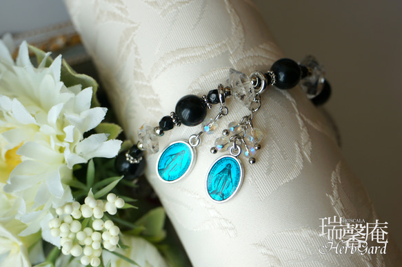 【ミニチャーム・不思議のメダイ（銀×ネオンブルー）】ブレスレットチャーム、携帯ストラップ、ペンダントトップ等に 3枚目の画像