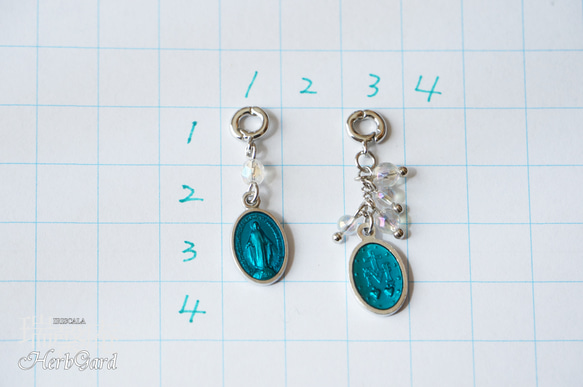 【ミニチャーム・不思議のメダイ（銀×ネオンブルー）】ブレスレットチャーム、携帯ストラップ、ペンダントトップ等に 4枚目の画像