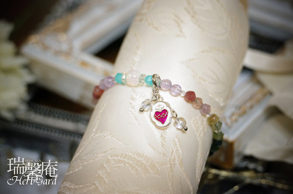 【ミニチャーム・聖心（銀）】ブレスレットチャーム、携帯ストラップ、ペンダントトップ等に 1枚目の画像