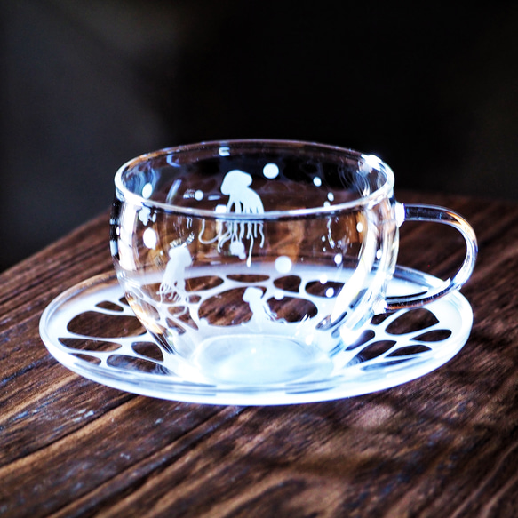 クラゲ ガラス ティーカップ ソーサー 付き 300ml 1枚目の画像
