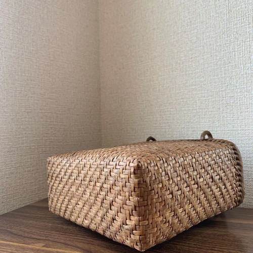 山葡萄 山葡萄かごバッグ 手作り 網代編み 山葡萄籠バッグ 細ヒゴ 内布