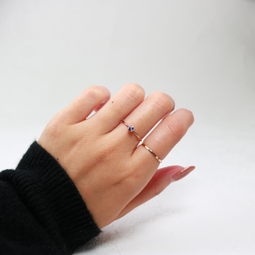 0.1ct 天然石アイオライト（別名：ウォーターサファイア）(3mm石