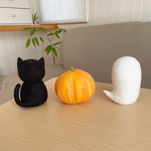 Halloween☆ かぼちゃ・黒猫・おばけの3点セット 羊毛フェルト cumin