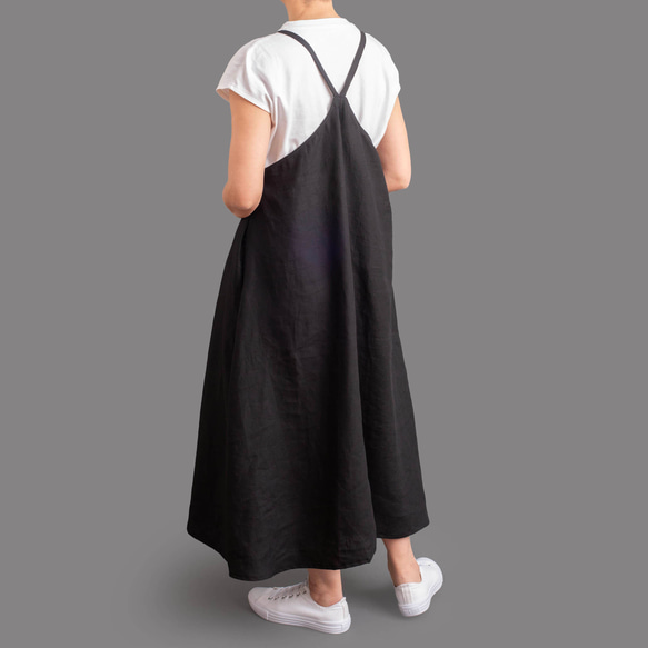 定番人気【姿の美しいジャンパースカート】リネン　サイズSML　体形に合わせてお作りもできます　黒　ストラップ型 5枚目の画像
