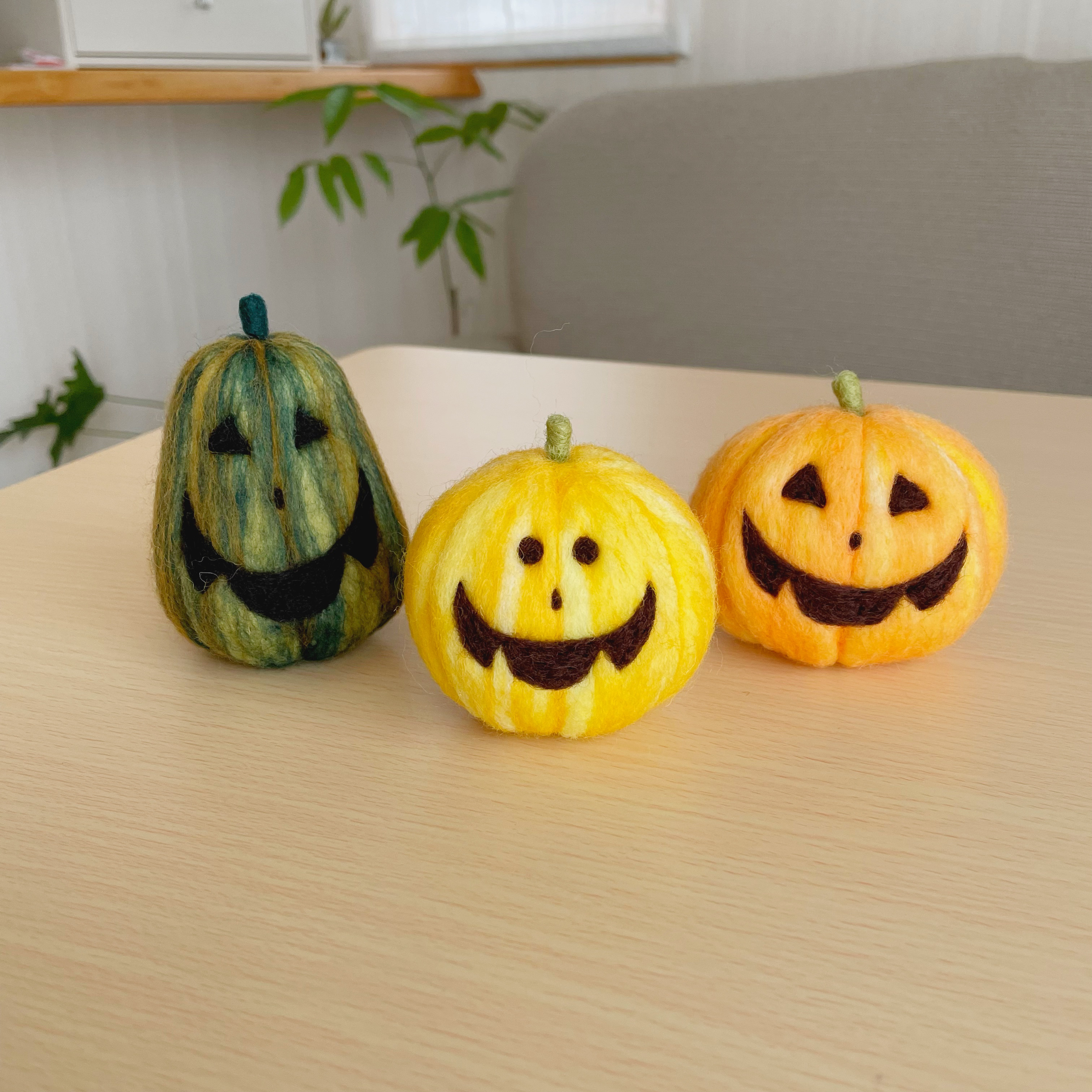 Halloween☆ カラフルかぼちゃの3点セット 羊毛フェルト cumin
