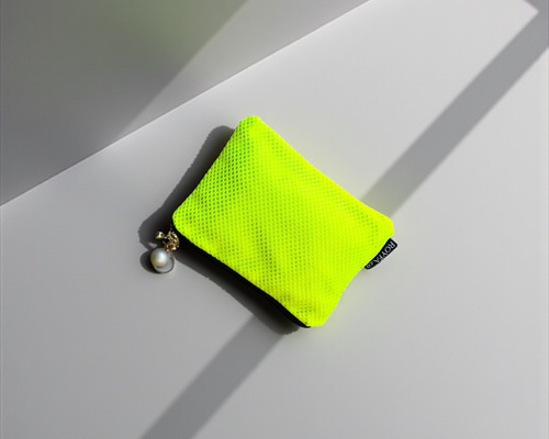 ☆ネオンイエローメッシュ☆ポーチ付きポケットティッシュケース