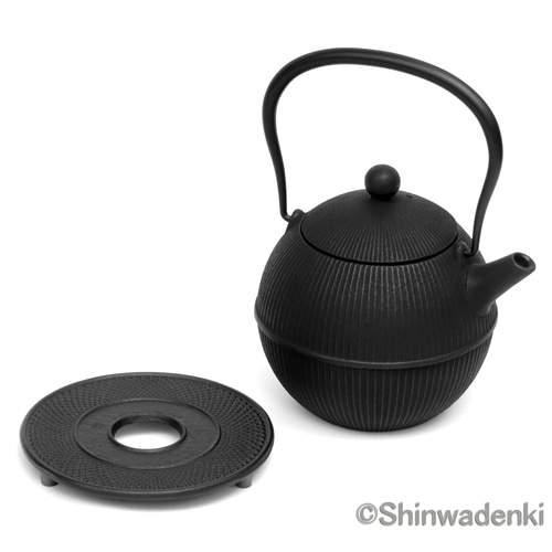 取扱終了予定】南部鉄器 鉄瓶 手毬0.9L 内面素焼き・酸化被膜