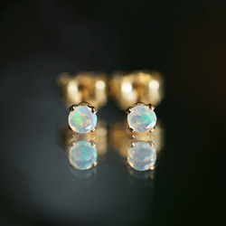 14KGF Pierced earring with Opal 第1張的照片