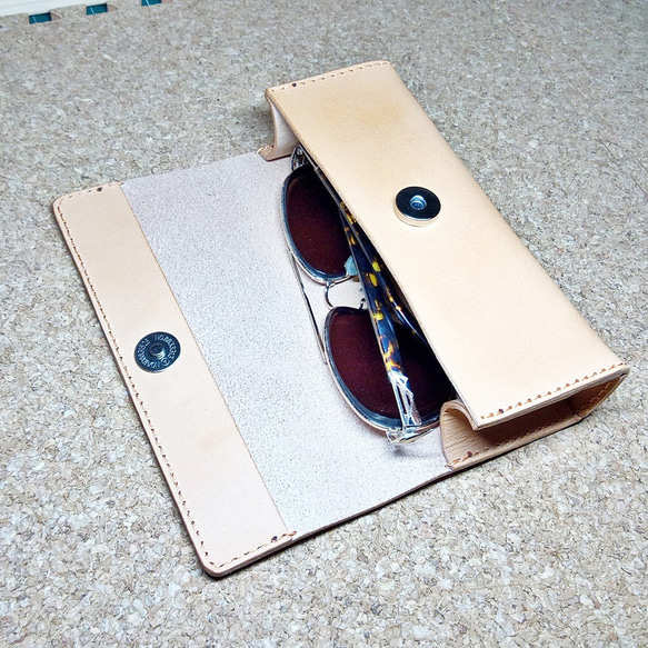 メガネケース ペンケース 筆箱 男女兼用 本革 ヌメ革 サドルレザー 13枚目の画像