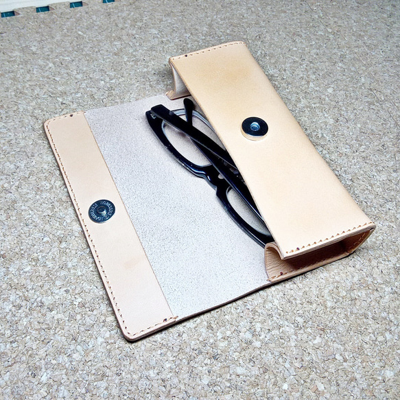 メガネケース ペンケース 筆箱 男女兼用 本革 ヌメ革 サドルレザー 12枚目の画像