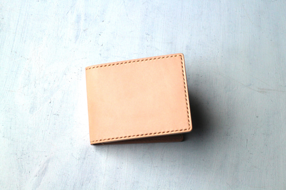 【受注生産品】二つ折り財布 ～栃木ヌメ～ 1枚目の画像