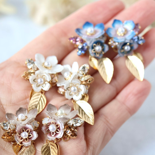 【ジャンティ】ブルーの花デザインイヤリング 089f4d03e2119ec431c0afef02ffa5