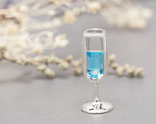 ac76985d61fdf76ba517b7fa15d045