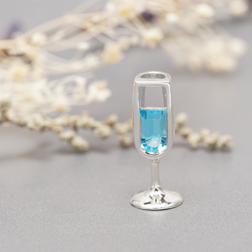 シャンパン ブルートパーズ(水色) SV グラスペンダントトップ