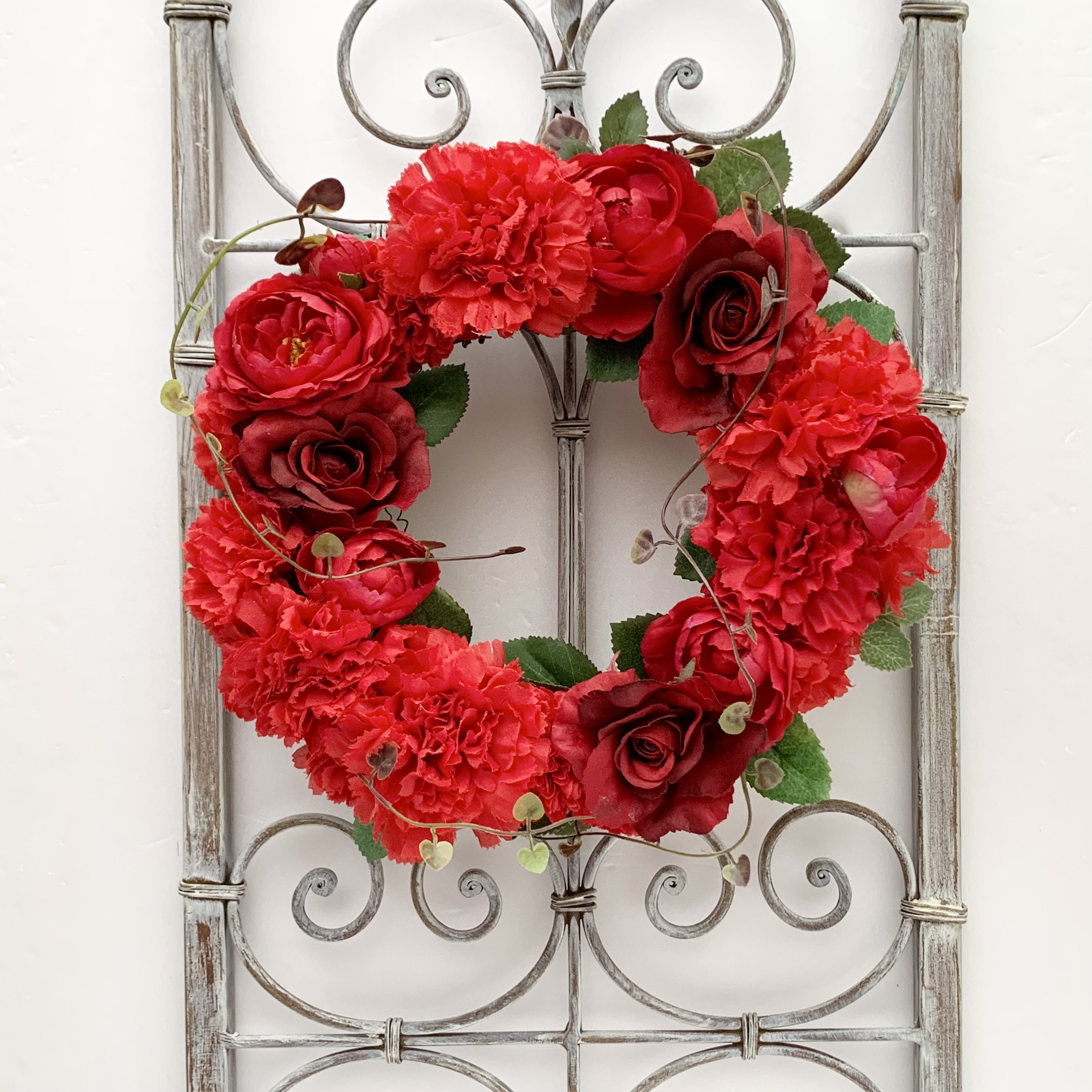 商品名【心愛】ゆきこ♥真っ赤な薔薇とカーネーションのフラワーリース