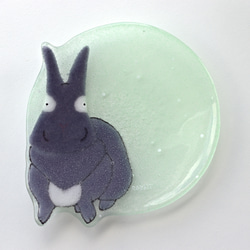 【ガラス】動物小皿 ウサギ ミントグリーン 1枚目の画像