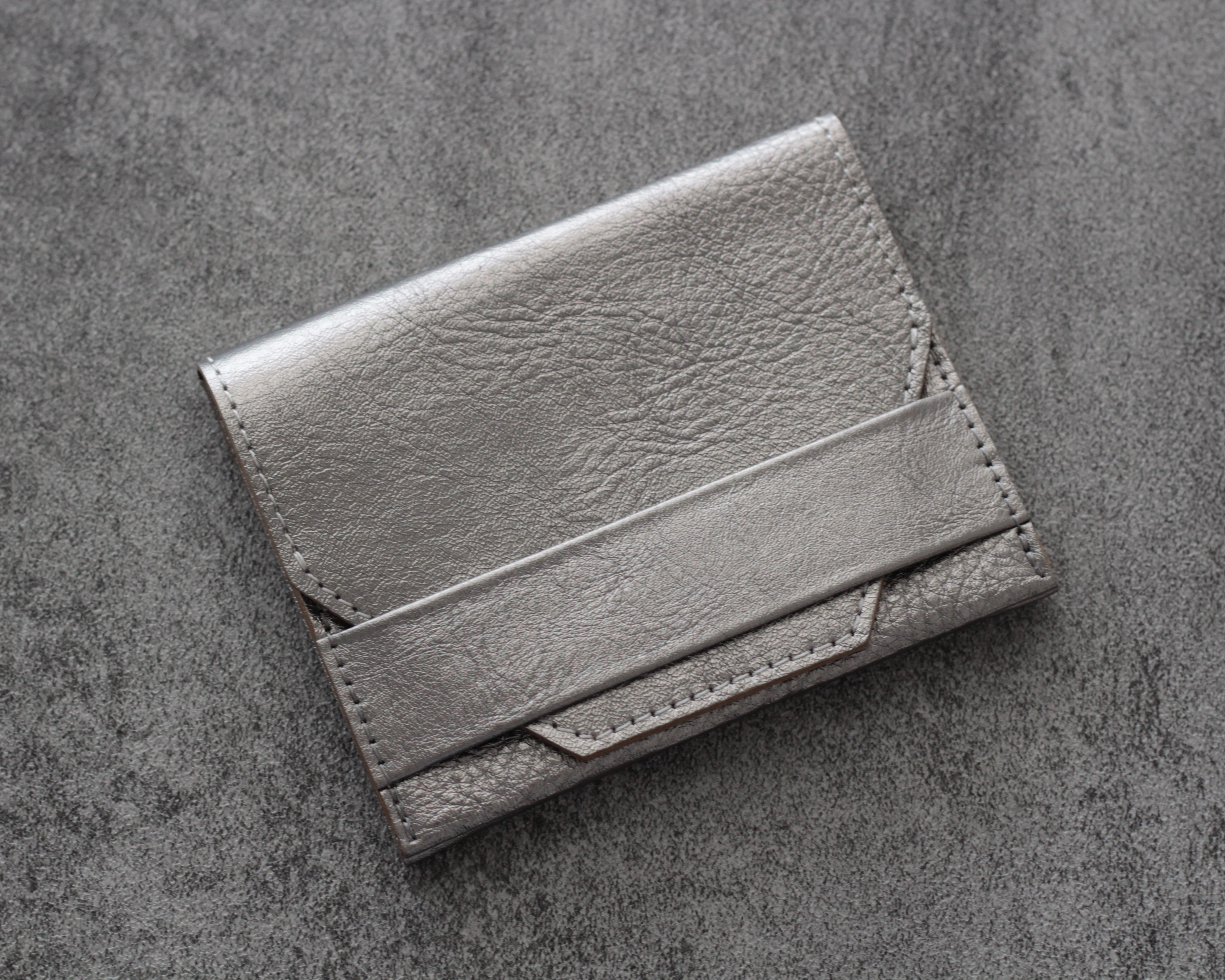 small wallet【ダークシルバー】 三つ折り財布 chi.wata 通販 10116238