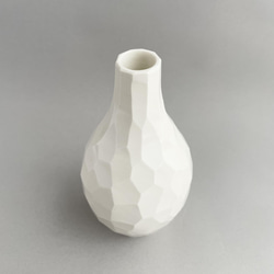花器 花瓶 (白）Vase (white) 陶磁器製　 4枚目の画像