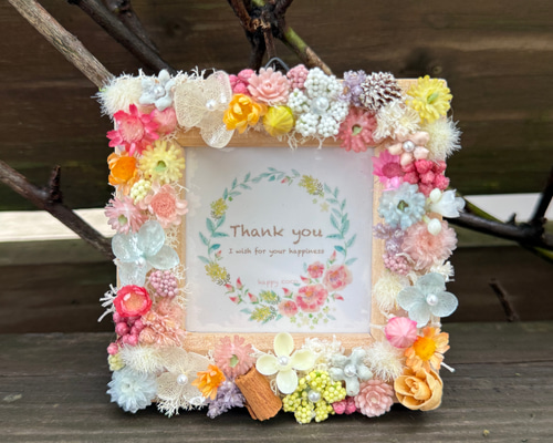 新作》『まるでフラワーリースのようなフォトフレーム』 フォト