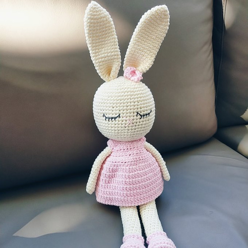 あみぐるみ うさぎ プリンセスモール ハンドメイド キーホルダー