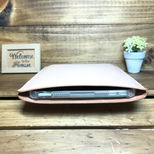 本革レザーヌメ革MacBookケース iPadなども作成可能 本革レザーヌメ革MacBookケース 純正 iPadなども作成可能