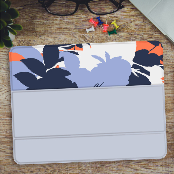 草花 の シルエット iPad カバー ケース ペン収納 軽量 背面クリア 4枚目の画像