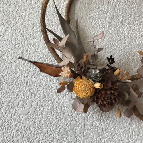 カズラのリース SALE♬（4800円⇒4000円）自由なスタイルで飾れるカズラのリース