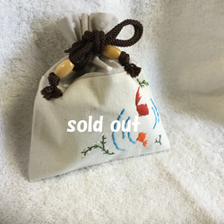 金魚刺繍の巾着 巾着袋 y.chaco 通販 10139174｜Creema(クリーマ)