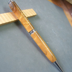 【御藏島桑】木軸ボールペン 貴重な黄金桑の輝き【即日発送】　　　　　　　　　　★シャープペンに変更可（右の項目） 3枚目の画像