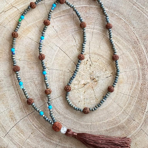 ルドラクシャとウッドビーズのマーラー ネックレス・ペンダント