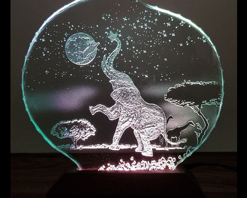 r*.様 ベネチアングラス カラフルガラスボウル ウサギスタンド付き 虹】うさぎ・縁起の良いガラスの置物・干支じゃなくてもカワイイ