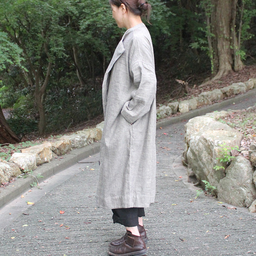 ◉秋口〜春先にぴったり◉ ダブルボタンロングコート リネンストライプ