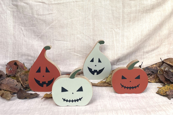 【送料無料】ハロウィン 飾り かぼちゃ Ｌサイズ カラー ペイント パンプキン オブジェ ジャンク レトロ 雑貨 置物 1枚目の画像