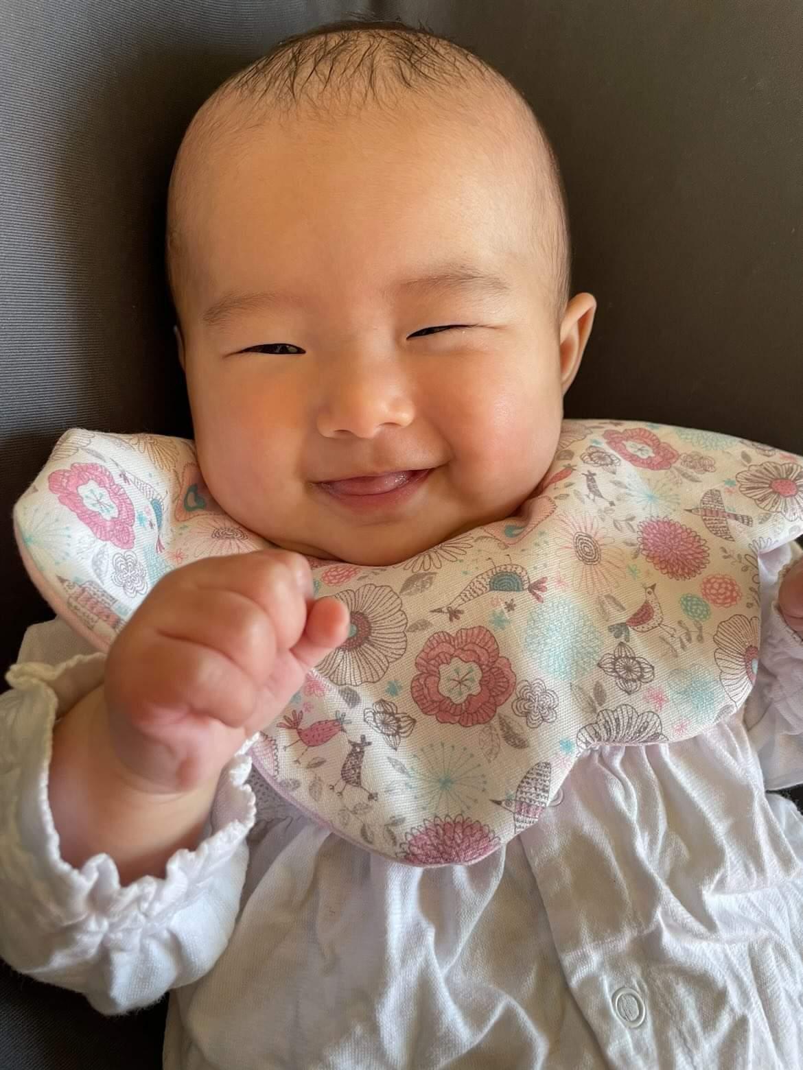 吸水力バツグンスタイ「開花の朝」☆ドミット芯入りふわふわ スタイ  