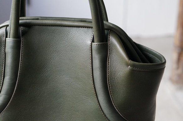 がま口風ハンドバッグM-sizeエストレーラシリーズ＃green《送料無料》 2枚目の画像