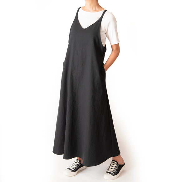 人気作品　リネン　くるぶしマキシ丈のサロペットジャンパースカート　サイズSML　体形に合わせてお作りもできます　黒 7枚目の画像