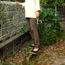 【再入荷】asana ヘンプコットン ヨガパンツ●草木染めライトインディゴ 12枚目の画像