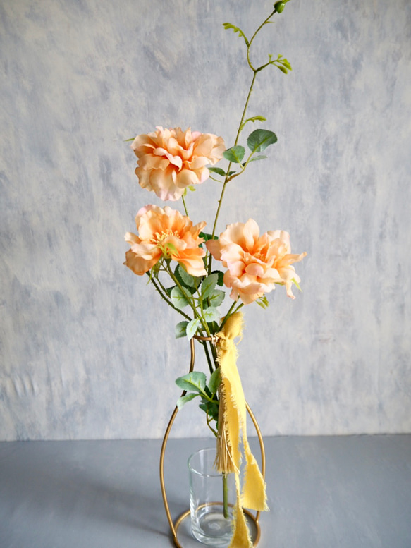 【ふんわりオレンジローズ3輪咲】｜アーティフィシャルフラワー 花瓶アレンジ| 夏｜ギフト・インテリア雑貨 5枚目の画像