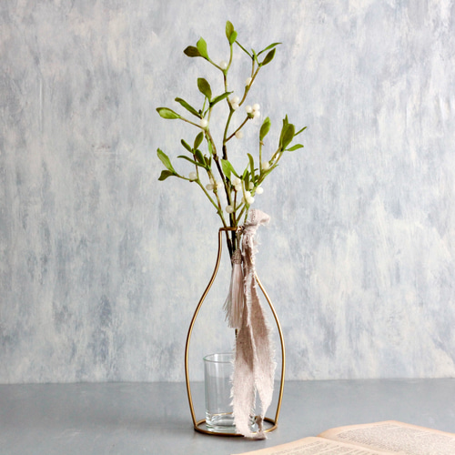 ヤドリギ】｜アーティフィシャルフラワー 花瓶アレンジ| 冬｜ギフト