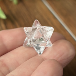 印象的な存在感で気分を上げる/閃電五眼天珠・モリオン・ルチル