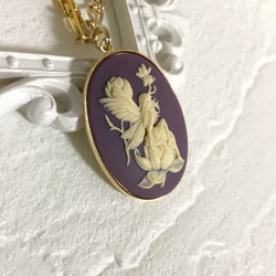 花の妖精＊紫カメオのバッグチャーム/幻想的 2枚目の画像