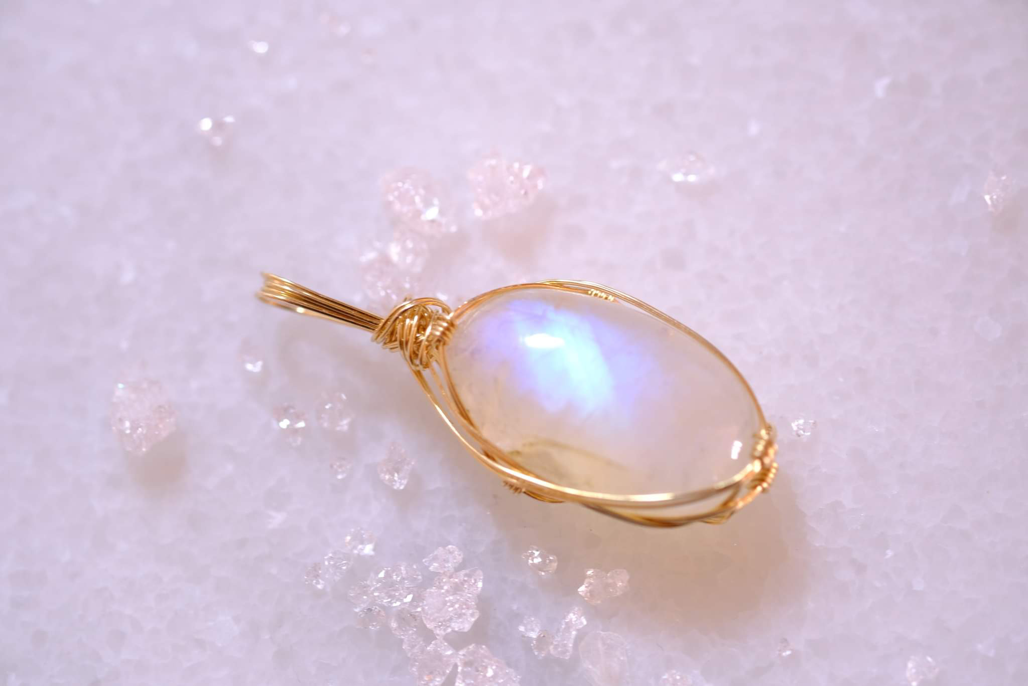 レインボームーンストーン　　～月華～