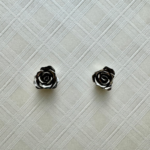 バラピアス02　silver925 バラ ピアス ペア 薔薇 silver925 シルバー 花 ピアス（スタッド・一粒